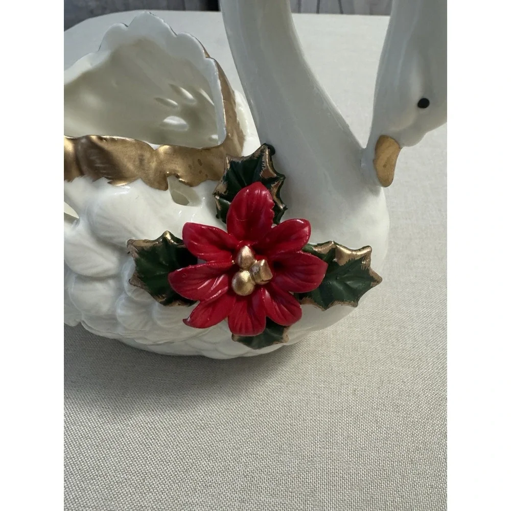 Vintage Swan Planter Bowl White Ceramic Gold Trim Poinsettia Christmas‎ Decor